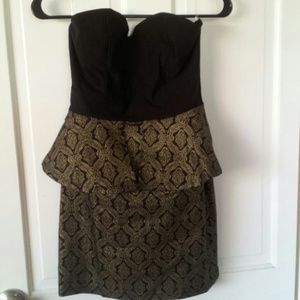 Strapless peplum dress