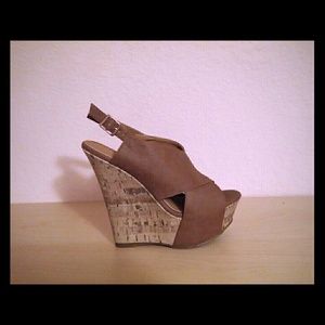 Women's high heel wedge