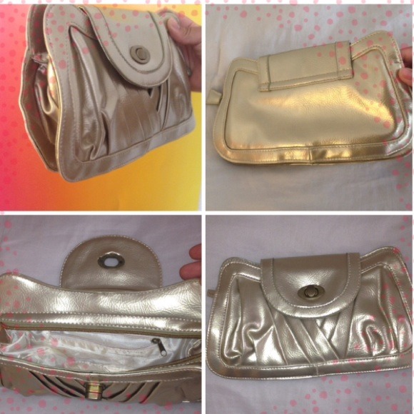 Gold Clutch