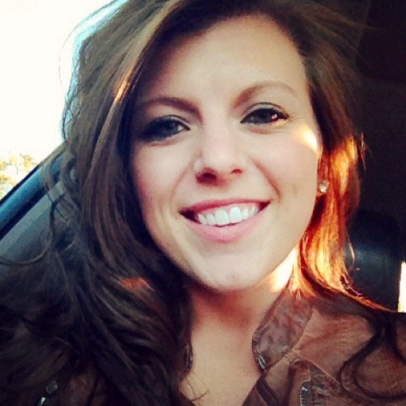 Meet your seller! ❤️💛 - Picture 4 of 4