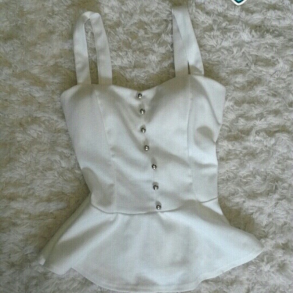 HOLD for  @erikamariegunn  White peplum tank