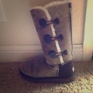 UGG TRIPLE BAILEY BUTTON BOOTS