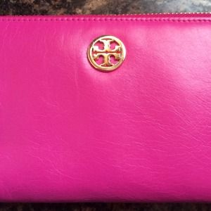 Tory Burch wallet