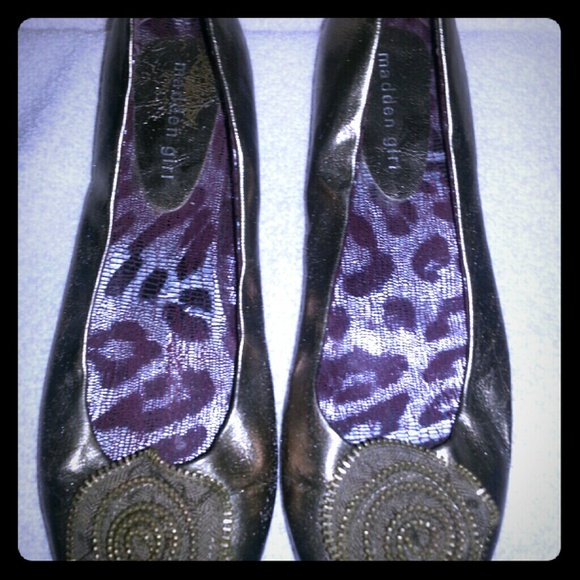 Madden girl bronze flats