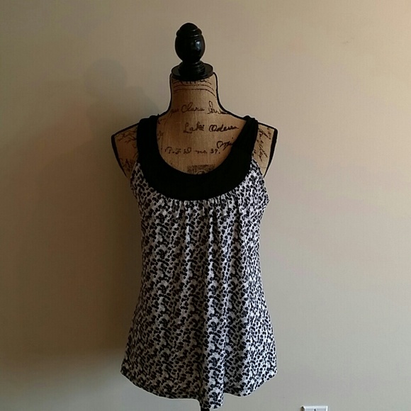 Summer top SOLD I BUNDLE