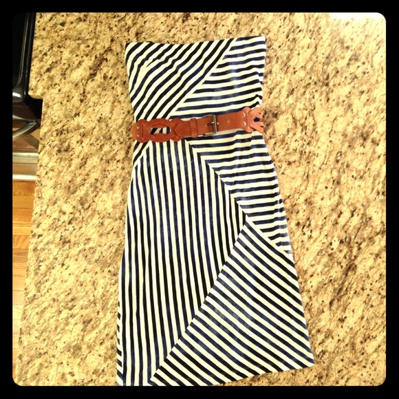 ON HOLD -- BCBG blue and white dress w brown belt