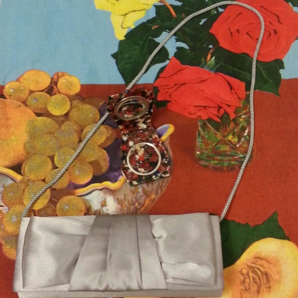 Silver Clutch