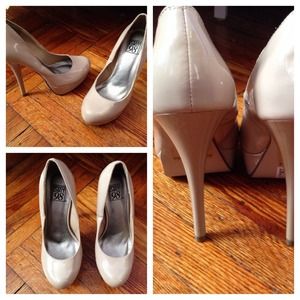 Speed Limit 98 Nude Patent Round Toe Heels