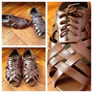 American Eagle Brown Sandals