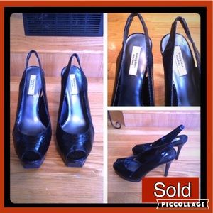 SOLD!!! Brand new! Simply Vera Wang Peep toe heels