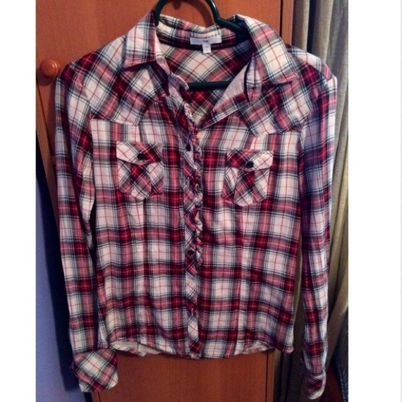 Gap Flannel! - Picture 2 of 2