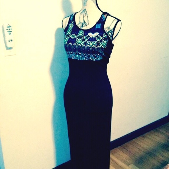 Dresses & Skirts - Maxi Dress 1 med left