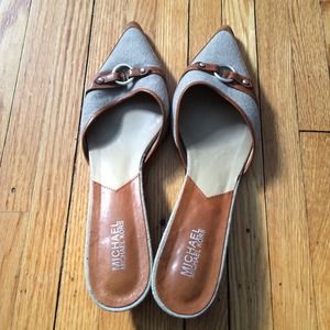 Michael Kors kitten heel mules - size 11