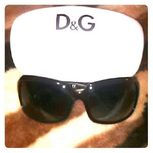 authentic D&G sunglasses