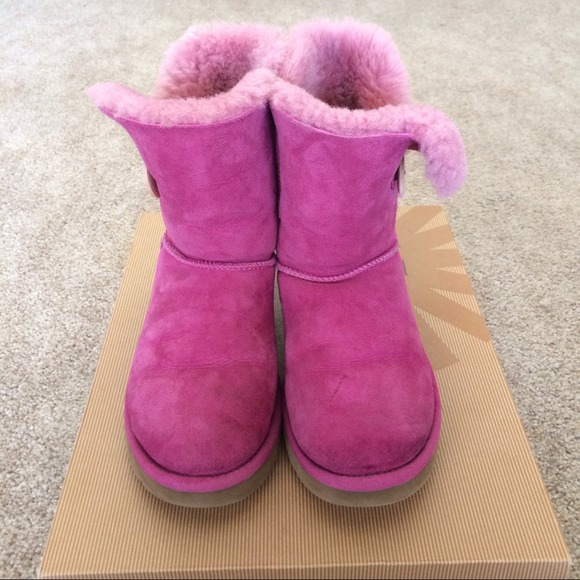 pink ribbon ugg pink ribbon ugg