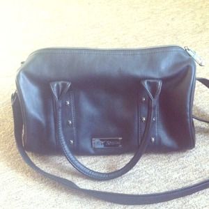 💋REDUCED💋 NWOT Betsy JS Studded Faux  Leather HB