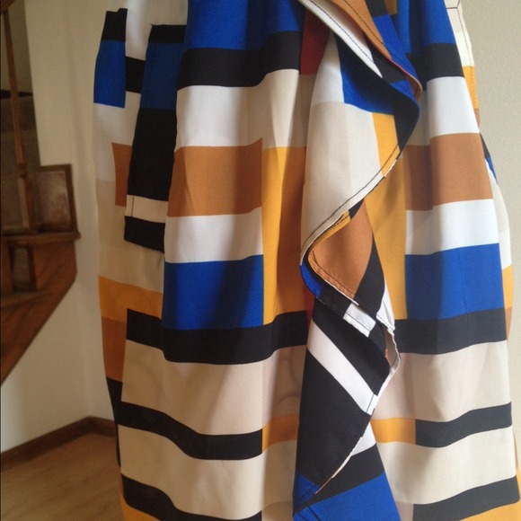 🏁[DONATED] {New York & Company} multi color dress - Picture 3 of 4