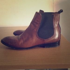Zara- chelsea boots