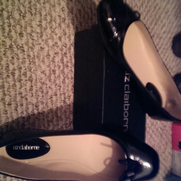 Ballet flats