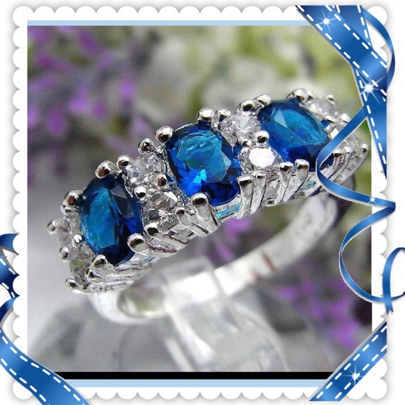 Jewelry - Sapphire SS filled ring