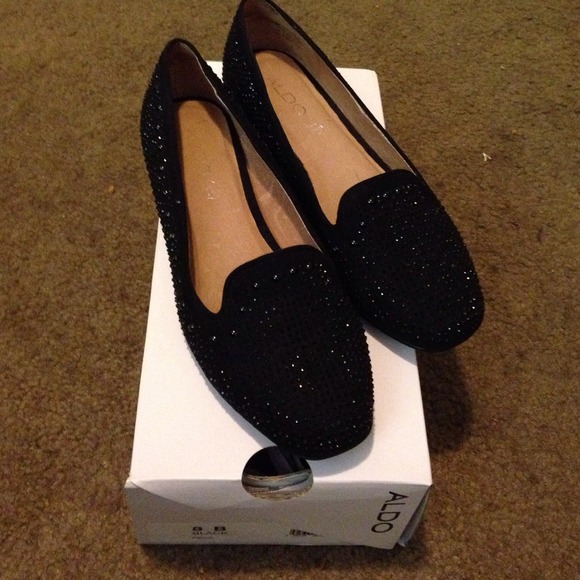 Aldo flats size 8