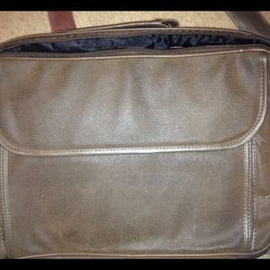 Brown leather laptop shoulder strap case