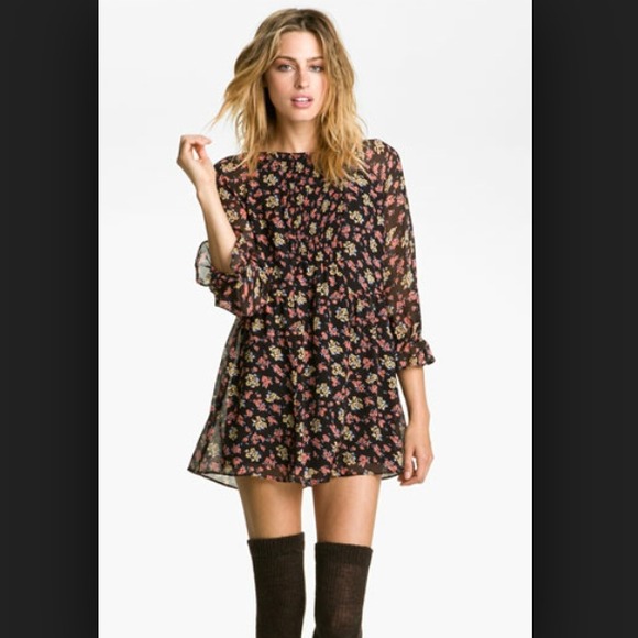 Free People Dresses & Skirts - 🎉 HP🎉Free People Doll Pants Chiffon mini dress ✨