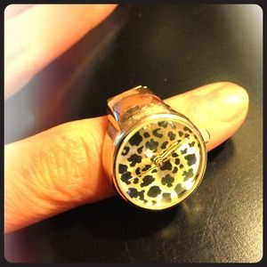 Trendy Animal Print Clock Ring!!!!!