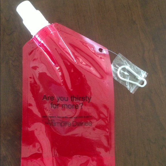 Comic Con Vampire Diaries Collapsible Water Bottle