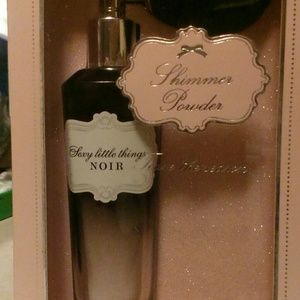 Victoria's Secret Noir shimmer powder