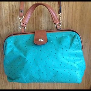 REDUCED🌺Gorgeous green leather handbag