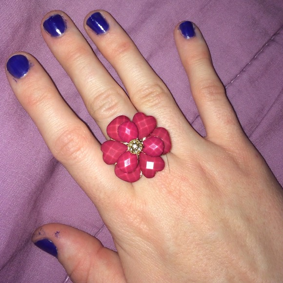 Pink flower ring