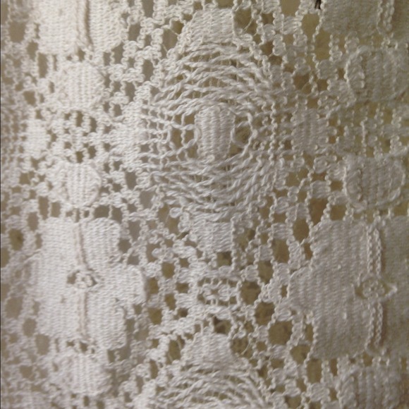 White lace shirt from urban outfitters - Picture 2 of 4