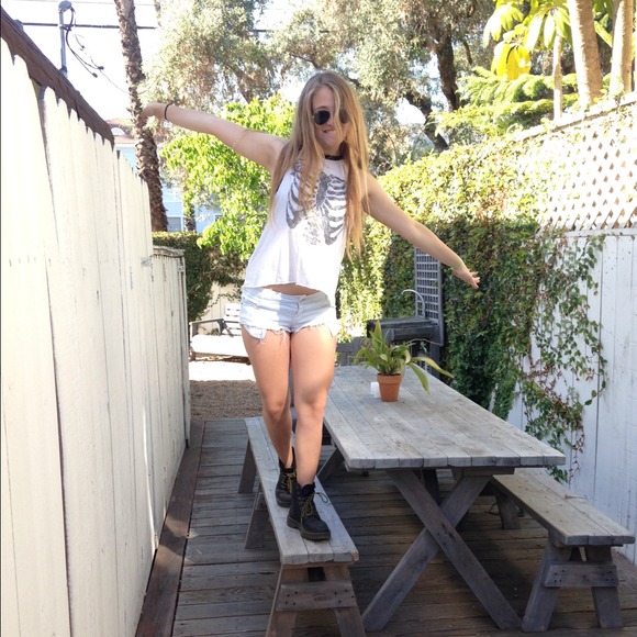 Brandy Melville rib tank - Picture 3 of 3