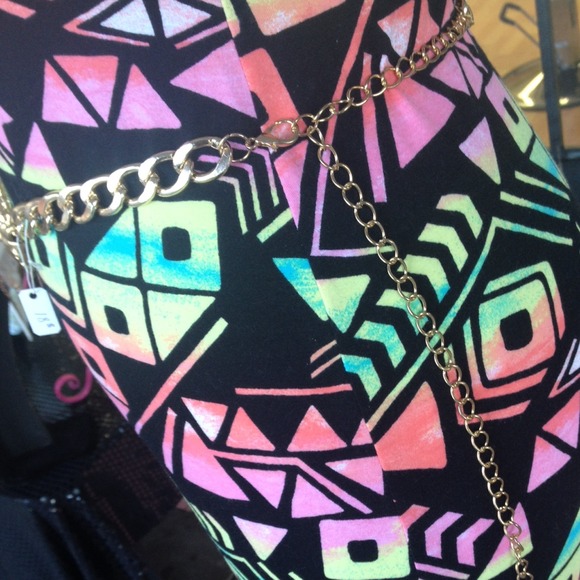 Lion gold chain belt and gold and clear neckless