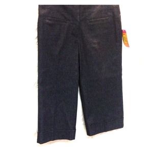 NWT Catch My i stretchy capris Dress up/down! Sz 3