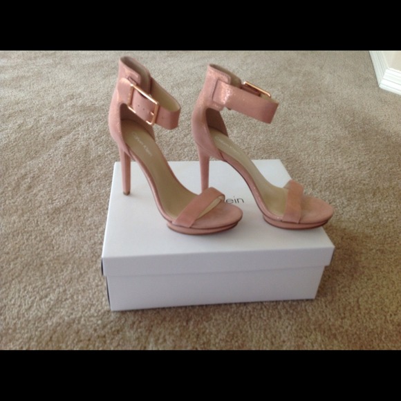 **sold**Calvin Klein "Brand New" - Picture 4 of 4