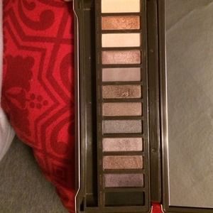 Urban Decay Naked 2 palette. Lightly used.
