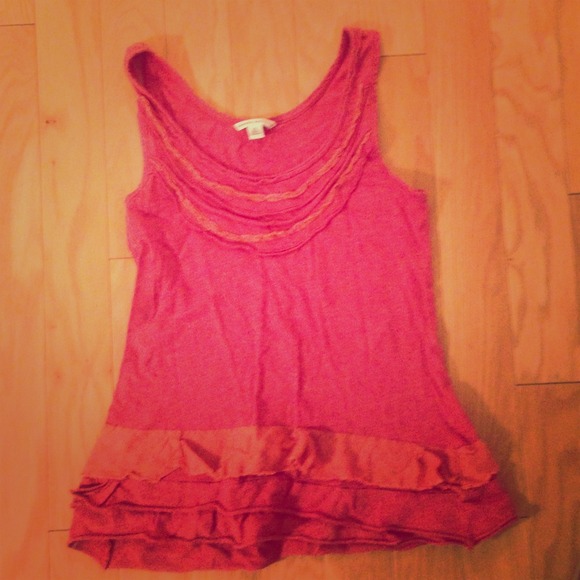 Banana Republic ruffle tank.
