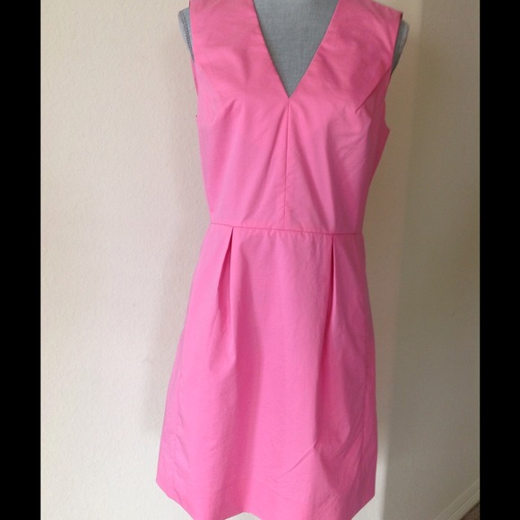 Diane Von Furstenberg hot pink dress💖💖