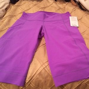 Lulu lemon purple yoga pants