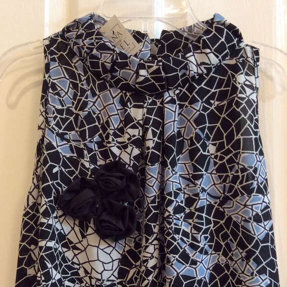 🌺SOLD🌺New abstract print dress - Picture 2 of 3