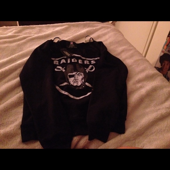Raiders sweater