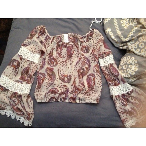 🔴SOLD🔴 Boho Blouse🔮 NWOT