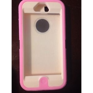 🆕 Heavy Duty Pink/White iPhone 5/5s Case ♡