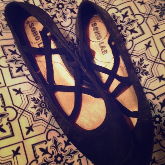 👯REPOSHING👯 PRETTY BLACK BALLET FLATS!!!👯