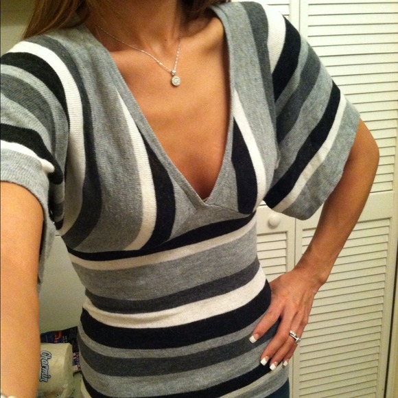 🎀SOLD BUNDLE🎀 - Picture 2 of 4