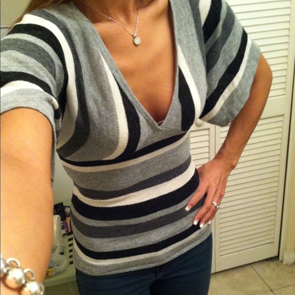 🎀SOLD BUNDLE🎀 - Picture 3 of 4