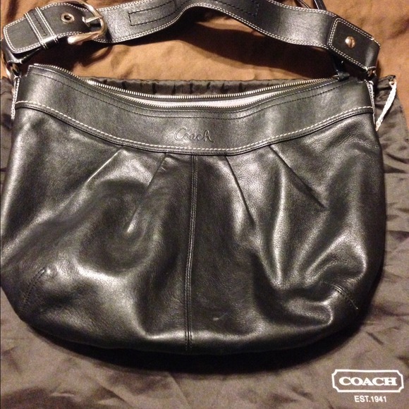 💯Authentic Coach Hobo