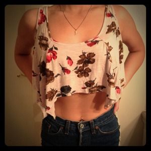 *Crop Top*